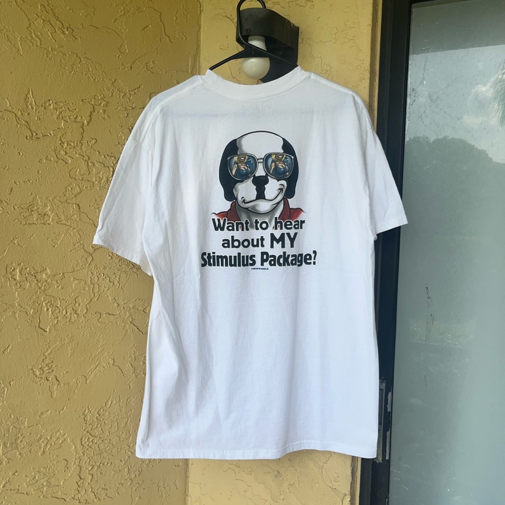 2000s Big Dogs Boob Joke T-shirt Large